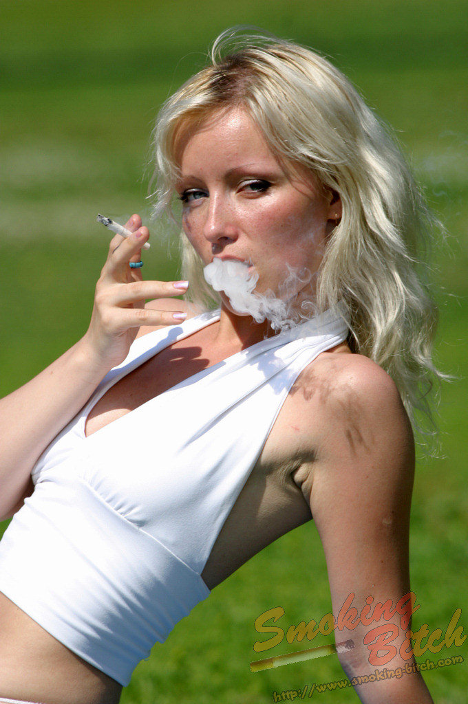 Smoking Bitch - Free Sample Photo